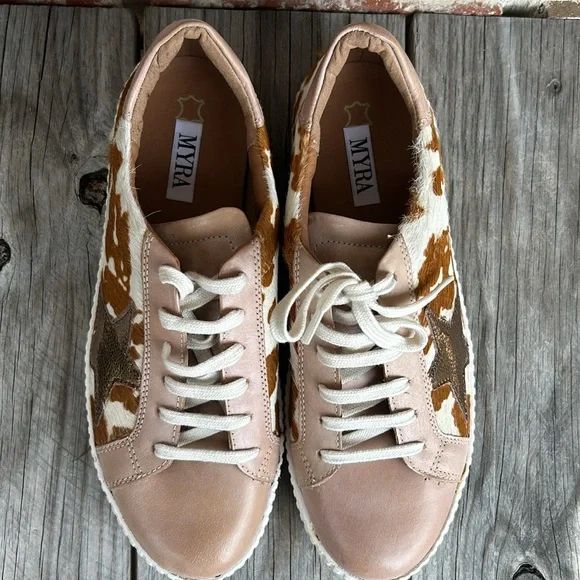 Western sneakers made from cowhide and leather well made high quality lace ups - Picture 3 of 10